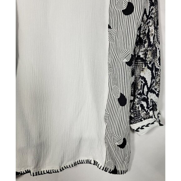 John Mark Women's Embroidered Black & White Crinkle Textured Blouse Size S - Picture 10 of 12